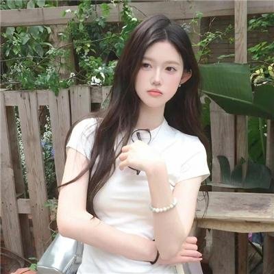 玉笼困凤